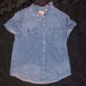 Levi shirt